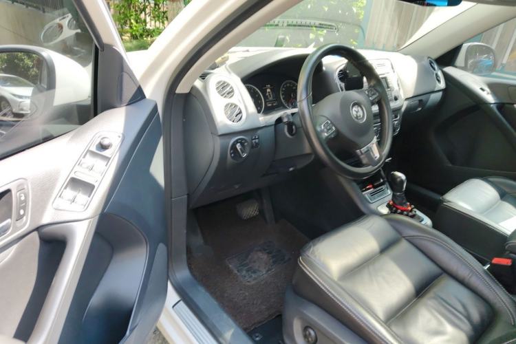 Used Volkswagen Tiguan 2016 280TSI Automatic Two-Wheel Drive Silk Road Comfort Edition
