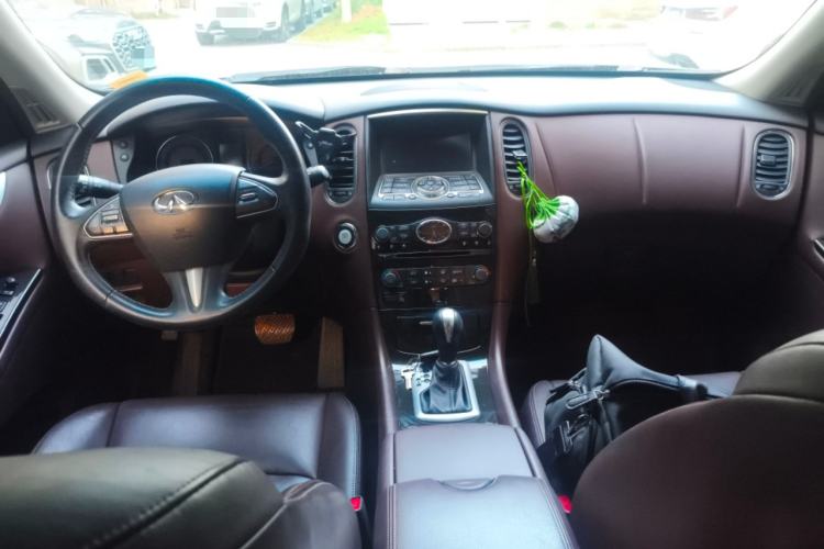 Used Infiniti QX50 2015 2.5L Enjoyment Edition