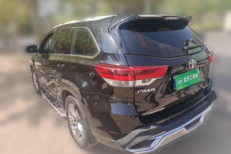 Used Toyota Highlander 2018 2.0T Four-Wheel Drive Luxury Edition 7 Seats China V Emission Standard Rear Left 45 Deg