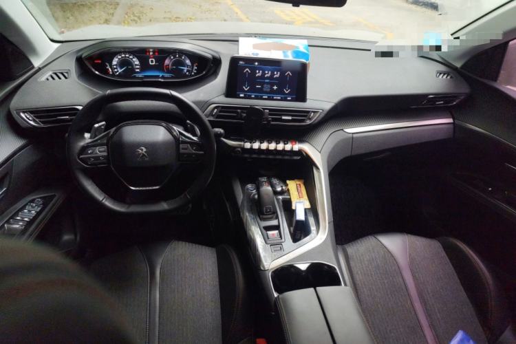 Used Peugeot 5008 2017 350THP 7-Seater Elite Edition
