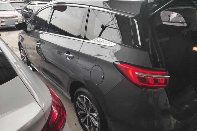 Used BYD Song MAX 2021 Upgraded Model 1.5T Automatic Luxury 7-Seater