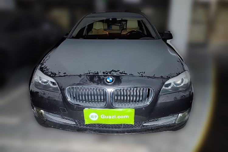 Used BMW 5 Series 2011 523Li Luxury Model
