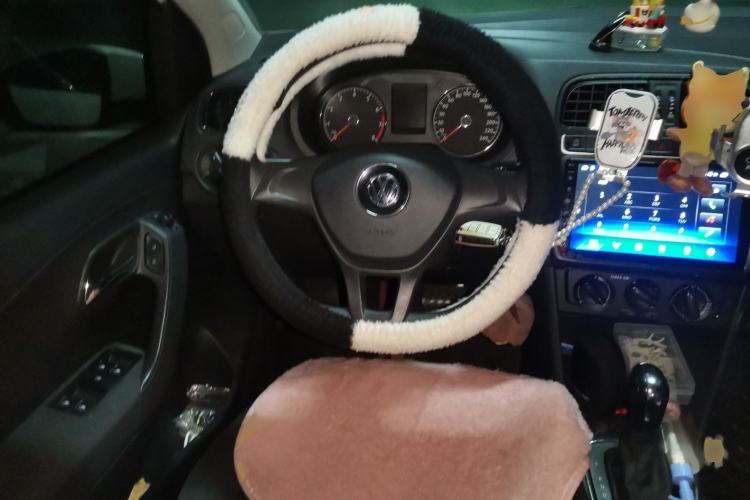 Used Volkswagen Polo 2018 1.5L Automatic Advanced Driving Model Steering Wheel