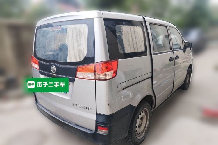 Used Dongfeng Shuaike 2011 1.5L Manual Standard Model 7 Seats China IV Standard
