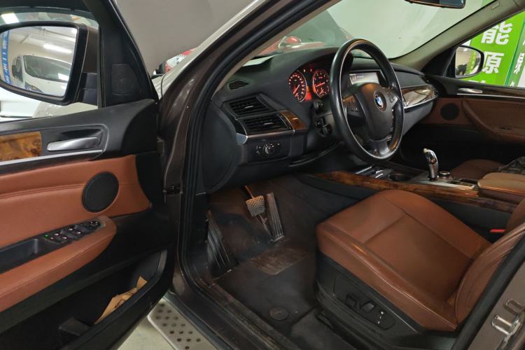 Used BMW X5 2013 xDrive35i Leading Model Driver Seat