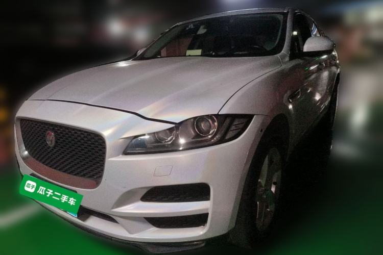 Used Jaguar F-PACE 2016 2.0T Two-Wheel Drive Urban Luxury Edition