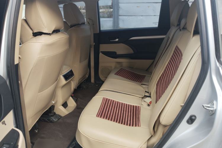 Used Toyota Highlander 2015 2.0T Four-Wheel Drive Elite Edition 7-Seater
