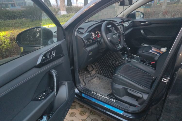 Used Volkswagen Tharu 2019 280TSI Two-Wheel Drive Luxury Version China VI Standard Driver Seat