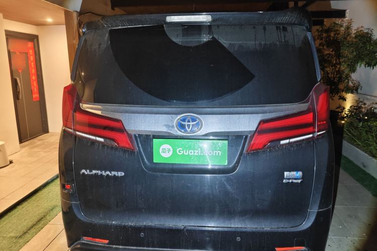 Used Toyota Alphard 2021 Dual-Engine 2.5L Luxury Edition