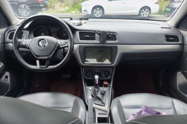 Used Volkswagen Lavida 2017 1.6L Automatic Comfort Edition