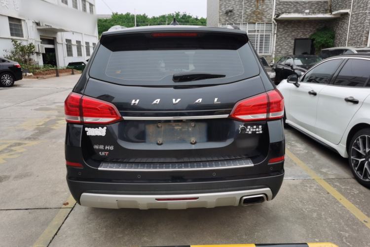 Used Haval H6 2017 Blue Label Sport Edition 1.5T Manual Two-Wheel Drive Elite Model Rear