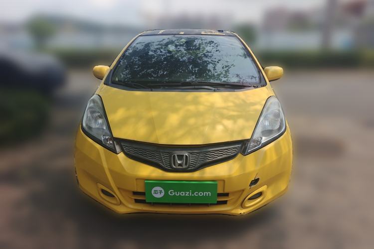 Used Honda Fit 2011 1.3L manual Comfort version