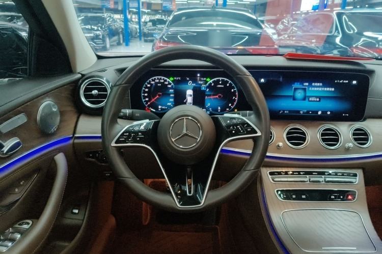 Used Mercedes-Benz E-Class 2023 Facelift E 260 L