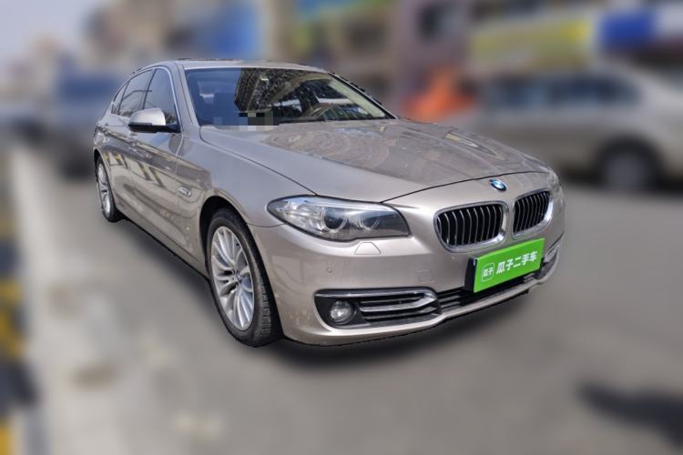 Used BMW 5 Series 2014 525Li Luxury Design Package

