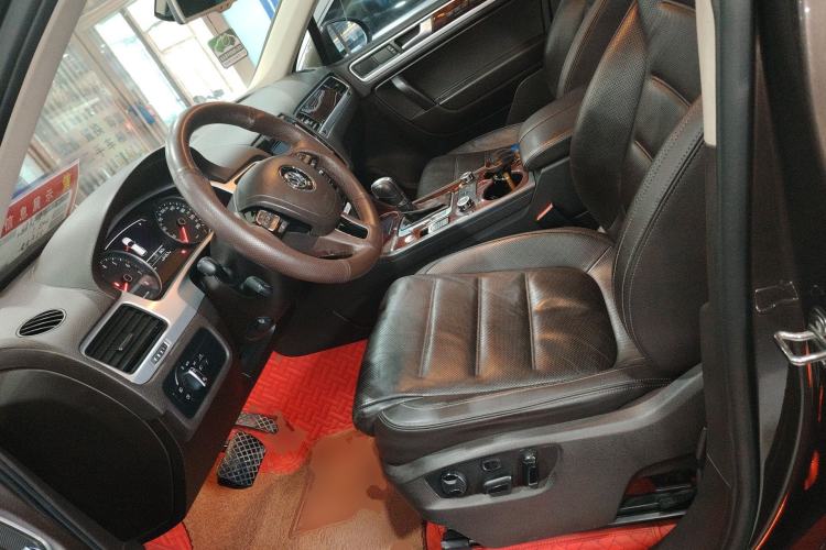 Used Volkswagen Touareg 2011 3.0 TSI Luxury Edition