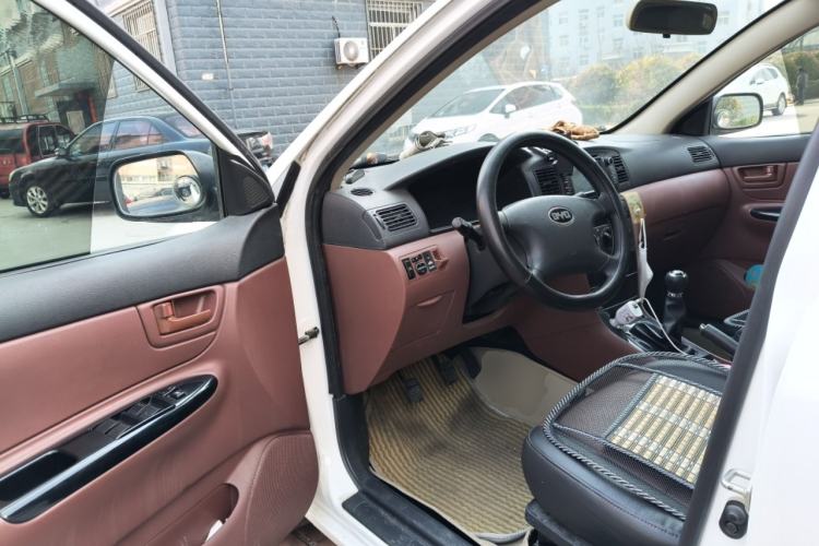 Used BYD F3 2012 Energy-Saving Model 1.5L Manual Comfort Version
