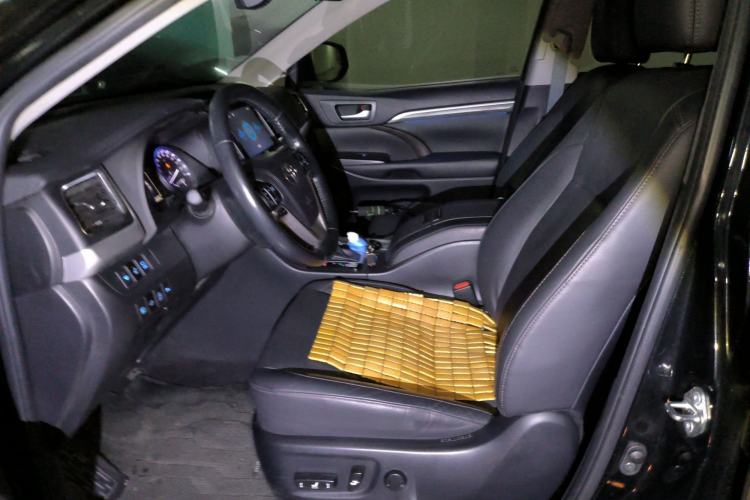 Used Toyota Highlander 2018 2.0T Four-Wheel Drive Supreme Edition 7-Seater China VI