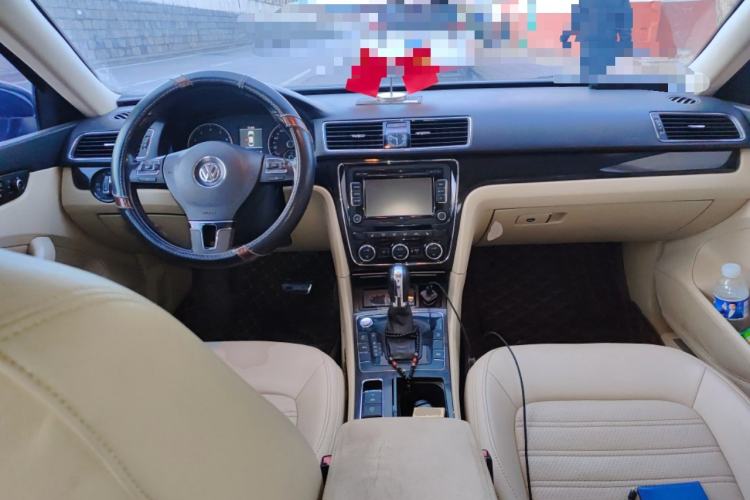 Used Volkswagen Passat 2014 1.8TSI DSG Prestige Navigation Edition
