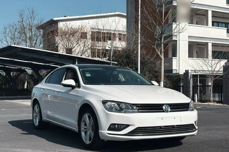 Used Volkswagen Lamando 2015 280TSI DSG Comfort Edition
