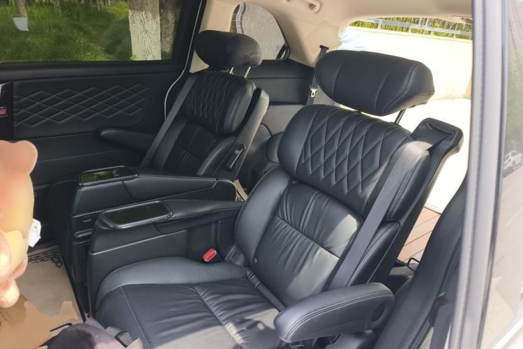 Used Honda Elysion 2019 2.0L Hybrid Luxury Edition