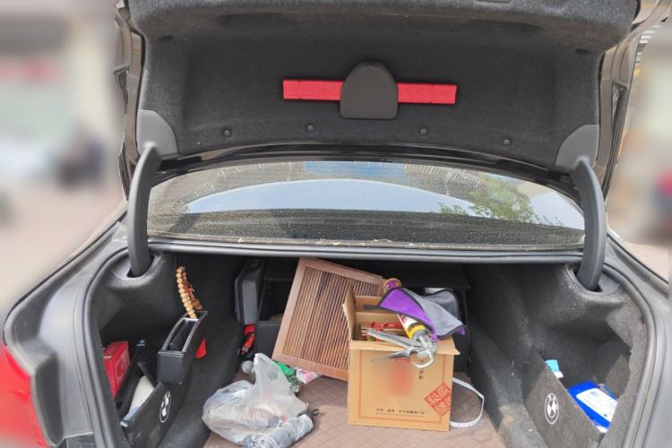 Used BMW 5 Series 2019 530i M Sport Package Trunk