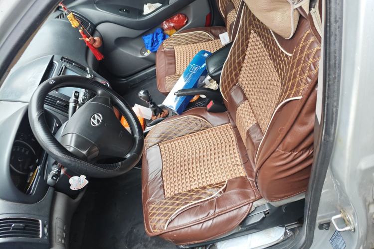 Used Hyundai Celesta 2011 1.6L Manual Comfort Edition
