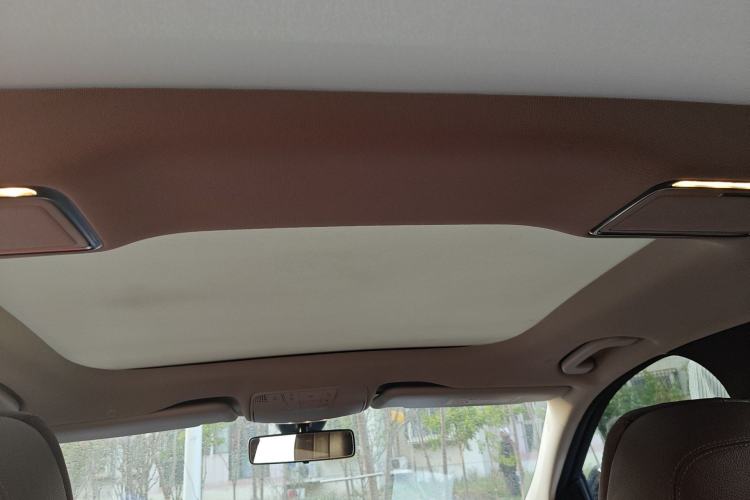 Used Mercedes-Benz E-Class 2021 E 260 L Headliner