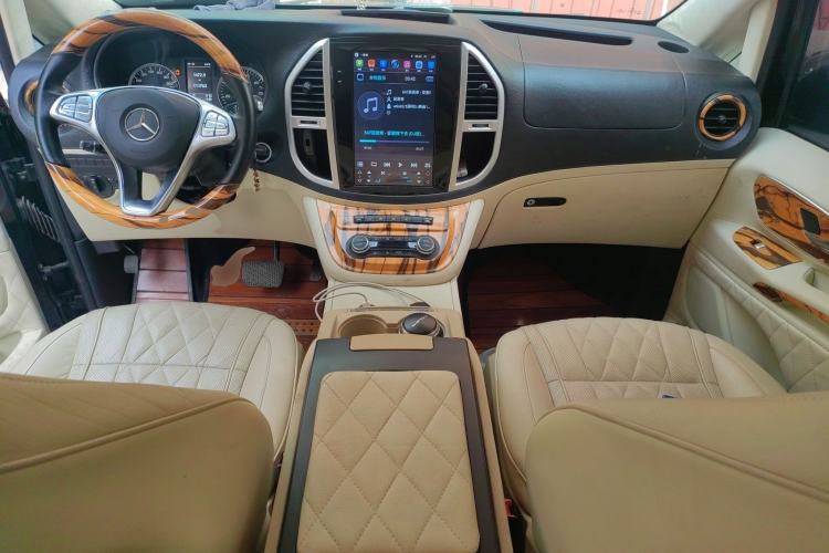 Used Mercedes-Benz Vito 2016 2.0T Business Edition
