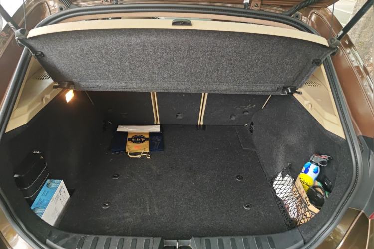 Used BMW X1 2012 sDrive18i Luxury Edition Trunk