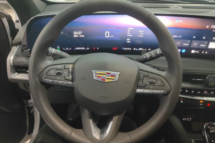 Used Cadillac XT4 2024 28T Two-Wheel-Drive Luxury Version
