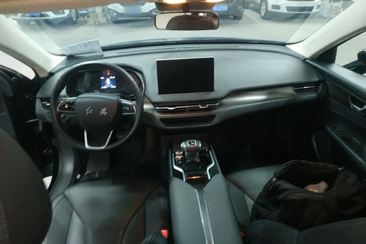 Used Hongqi E-QM5 2022 431 km Charge & Enjoy Edition