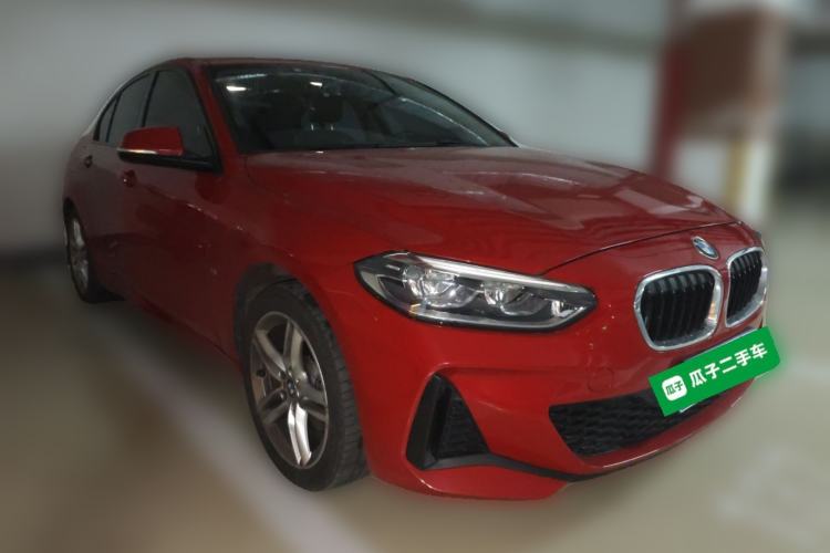 Used BMW 1 Series 2020 120i M Sport Package Front Right 45 Deg