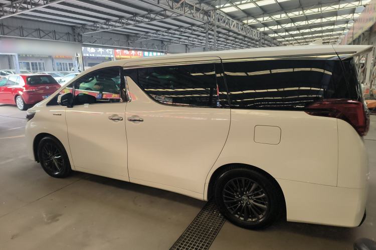 Used Toyota Alphard 2020 Dual-Engine 2.5L Prestige Edition
