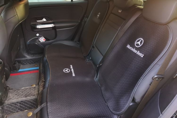 Used Mercedes-Benz GLB 2023 GLB 200 Dynamic Edition Left Rear Seat