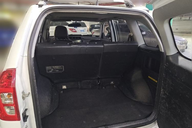 Used Chery Tiggo 3 2016 1.6L CVT ZhiShang Edition Trunk