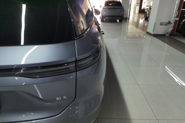 Used Nio ES8 2024 75 kWh Exterior 3