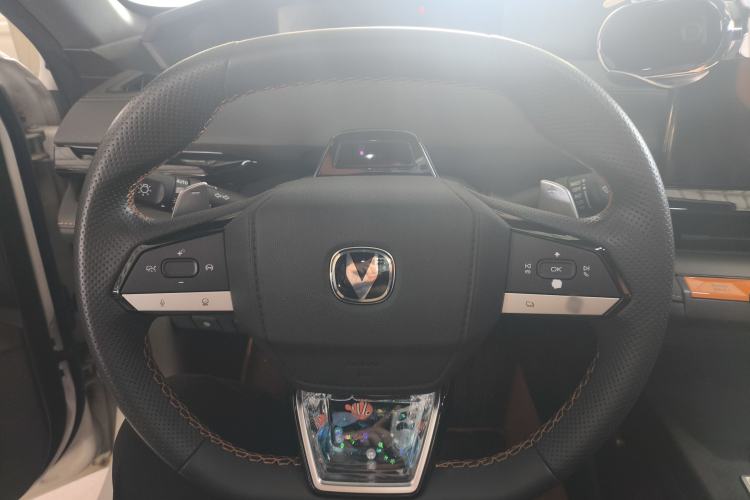 Used Changan UNI-V 2022 1.5T Prestige Version
