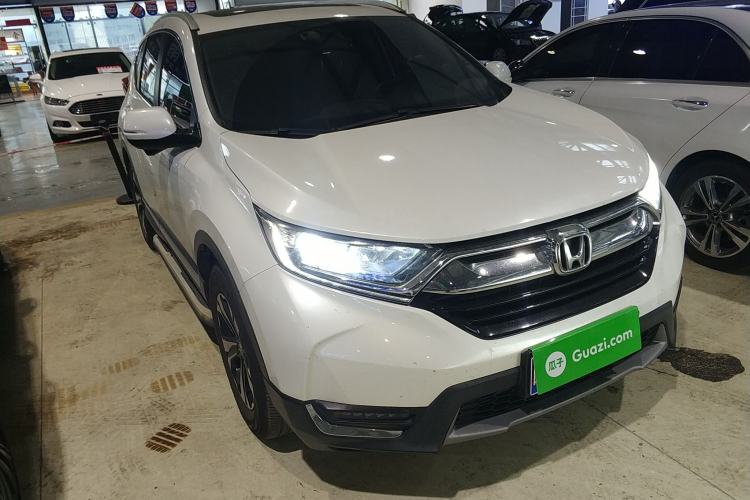 Used Honda CR-V 2019 Brilliant Edition Plus 240TURBO CVT Two-Wheel Drive Fashion Version China VI Emission Standard Front Right 45 Deg