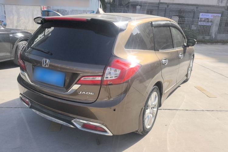 Used Honda Jade 2013 1.8L automatic Comfort version 5 seats