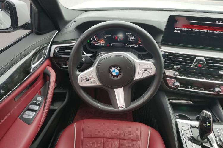 Used BMW 5 Series 2022 Second Facelift 525Li M Sport Package