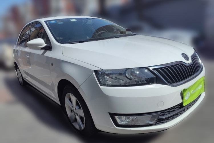 Used Skoda Rapid 2015 1.6L Automatic Smart Selection Model