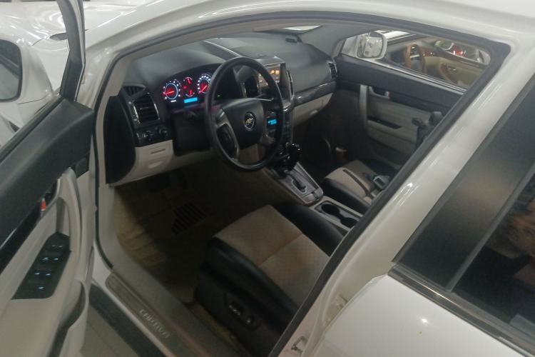 Used Chevrolet Captiva 2014 2.4L Two-Wheel Drive City Edition 5 Seats Driver Seat