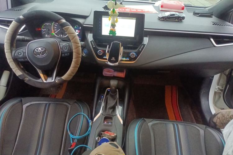 Used Toyota Levin 2021 Dual-Motor 1.8H E-CVT Progressive Edition Center Console