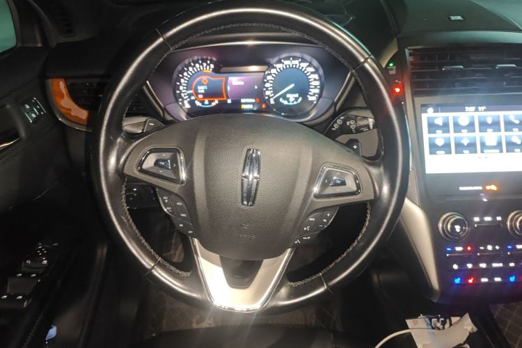 Used Lincoln MKC 2017 2.0T Four-Wheel Drive Prestige Edition
