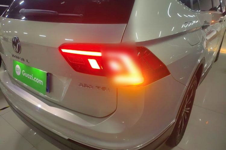 Used Volkswagen Tiguan L 2021 330TSI Automatic Two-Wheel Drive Smart Edition
