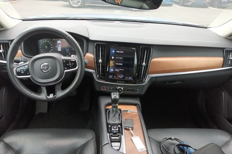 Used Volvo S90 2020 T5 Zhiyi Luxury Edition
