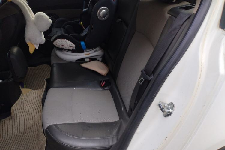 Used Chevrolet Cruze 2011 1.6L SE MT Transformers Edition