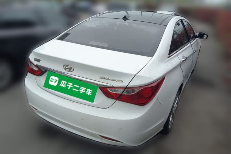 Used Hyundai Sonata 2011 2.0L Automatic Top-Grade Version
