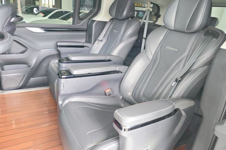 Used SAIC MAXUS G20 2020 2.0T Gasoline Automatic Luxury Executive Edition