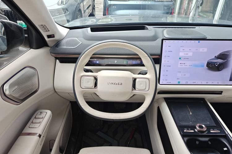 Used Lynk & Co 900 2025 2.0T Ultra Steering Wheel